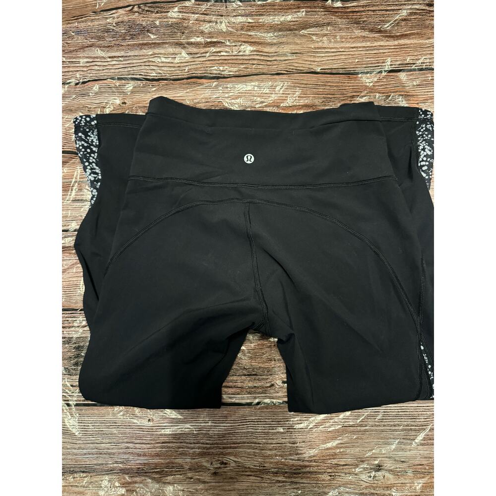 LULULEMON Mix & Mesh Crop Leggings size 6